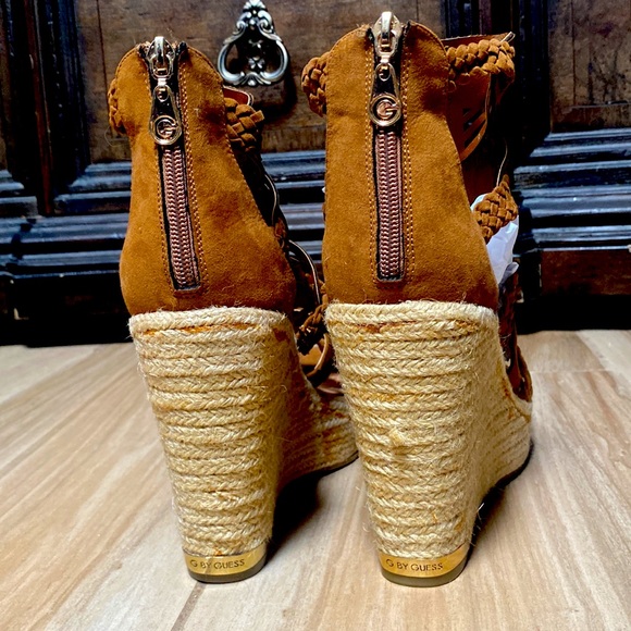 COPY - G by Guess Brown Wedge Strapped Suede Sandals Sz 9M - Picture 7 of 12